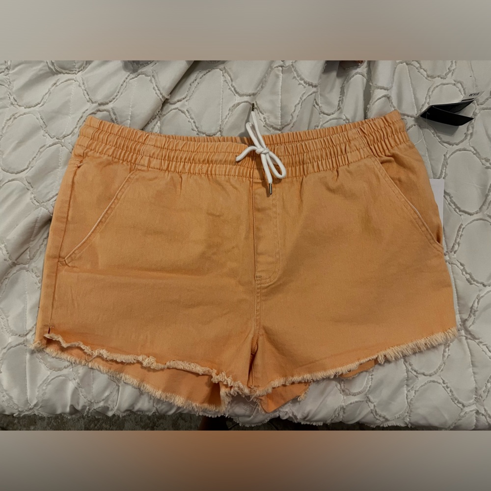 Orange pull on shorts - NWT XXL